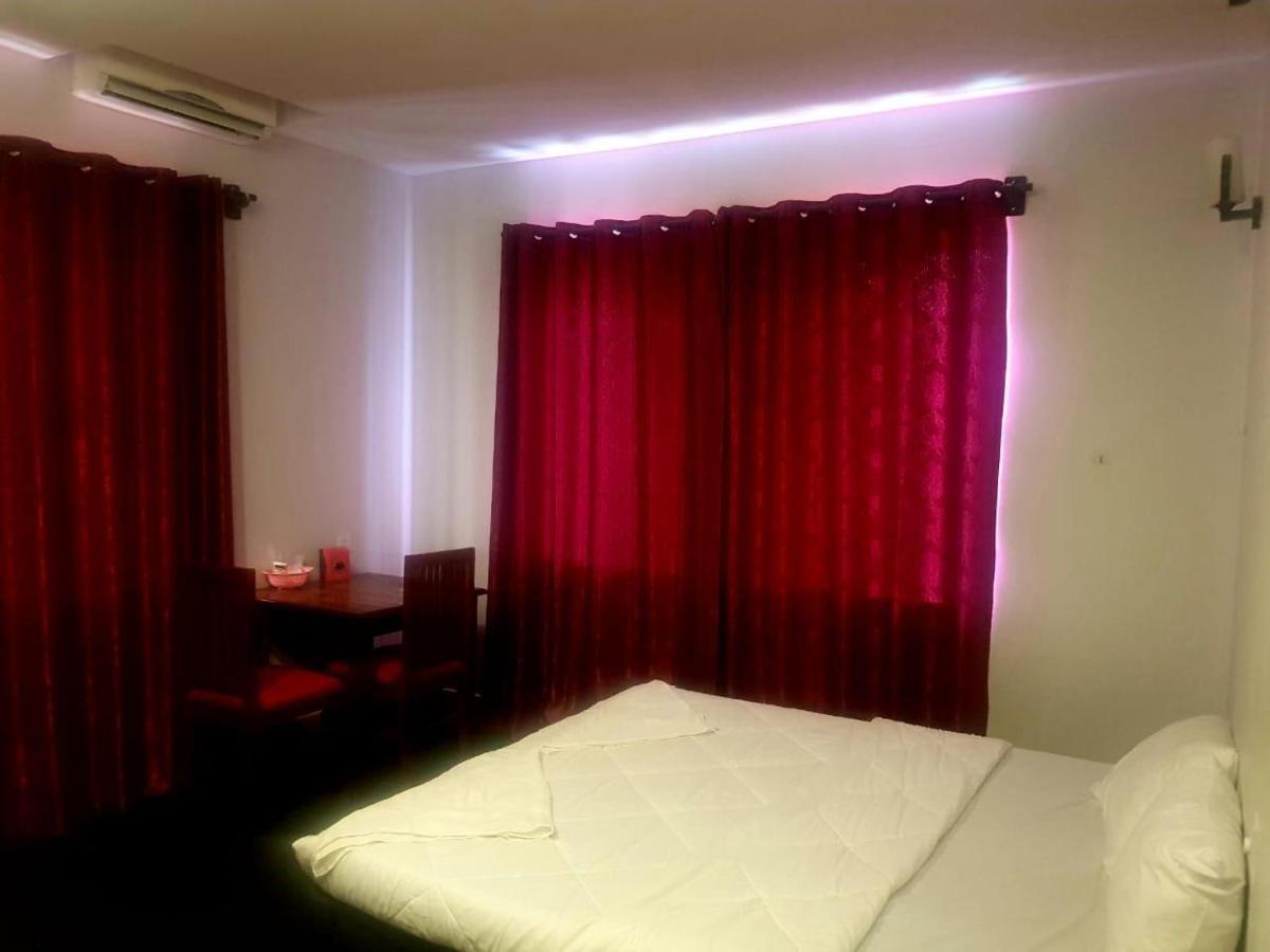 Violet Villa And Restro Siem Reap Exterior foto